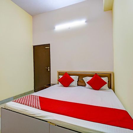 Hotel O Aj Star Hotel Faridabad Exterior photo
