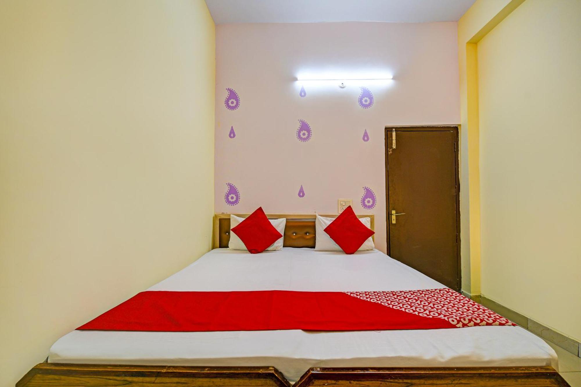 Hotel O Aj Star Hotel Faridabad Exterior photo
