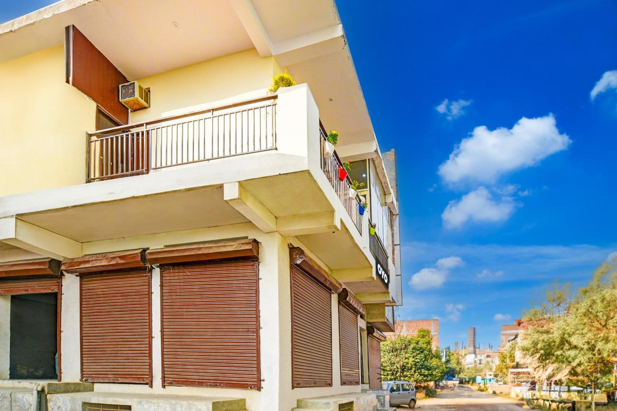 Hotel O Aj Star Hotel Faridabad Exterior photo