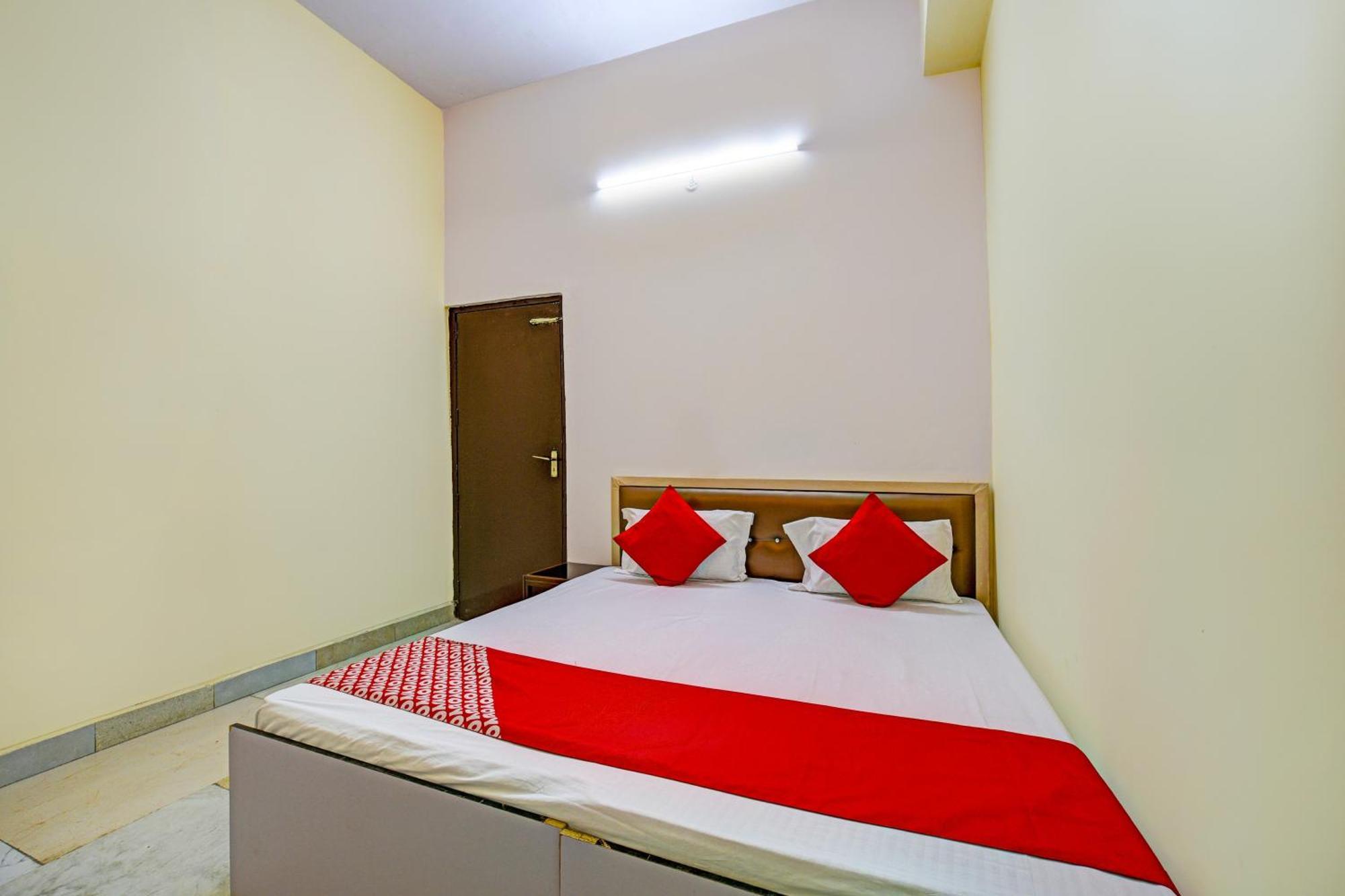 Hotel O Aj Star Hotel Faridabad Exterior photo