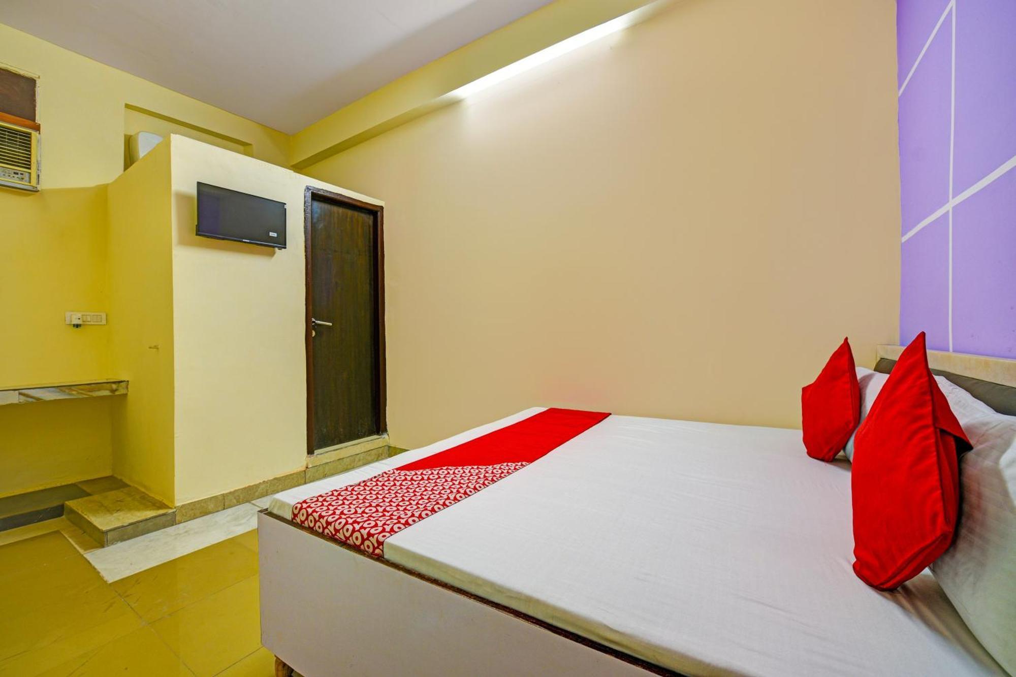 Hotel O Aj Star Hotel Faridabad Exterior photo