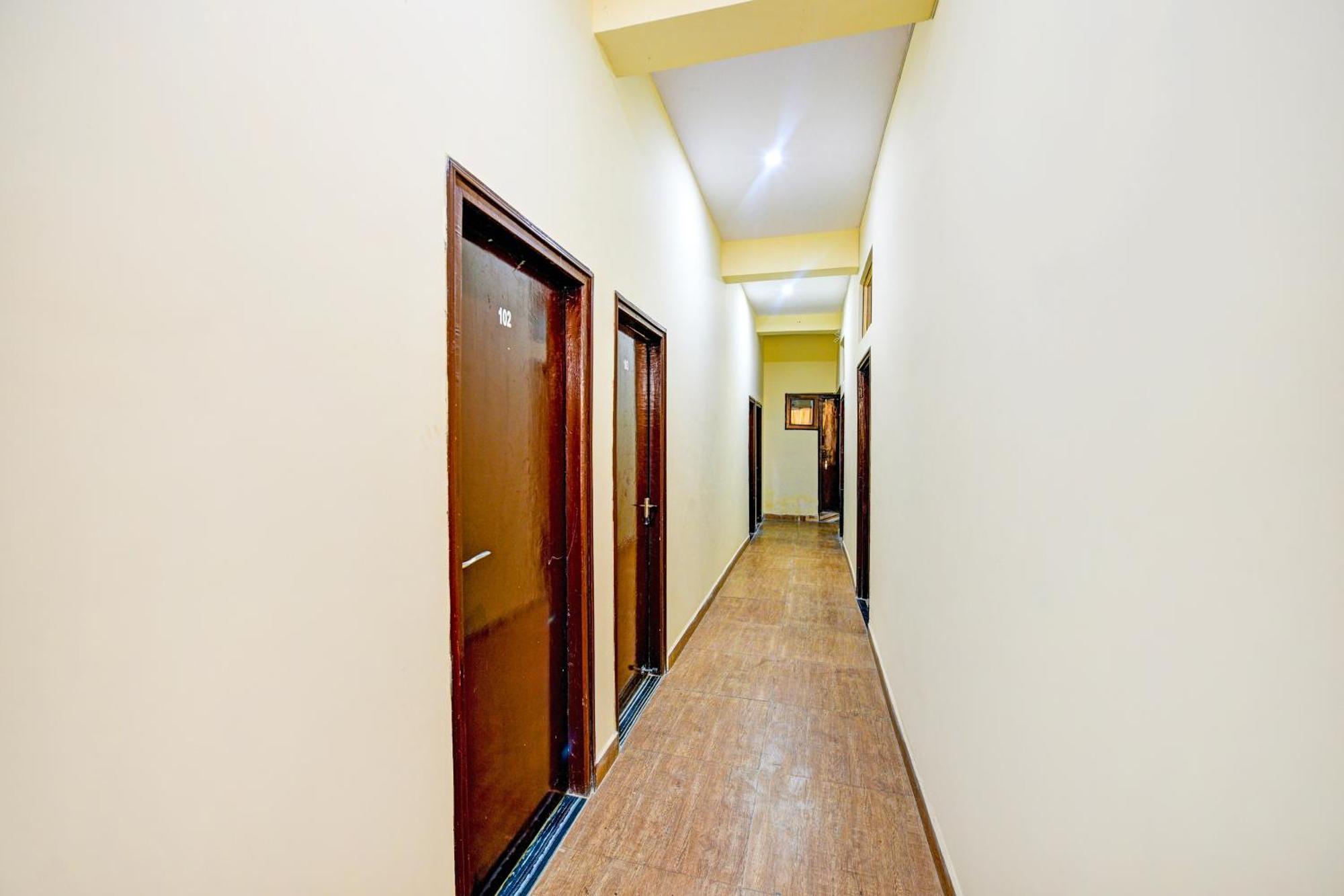 Hotel O Aj Star Hotel Faridabad Exterior photo