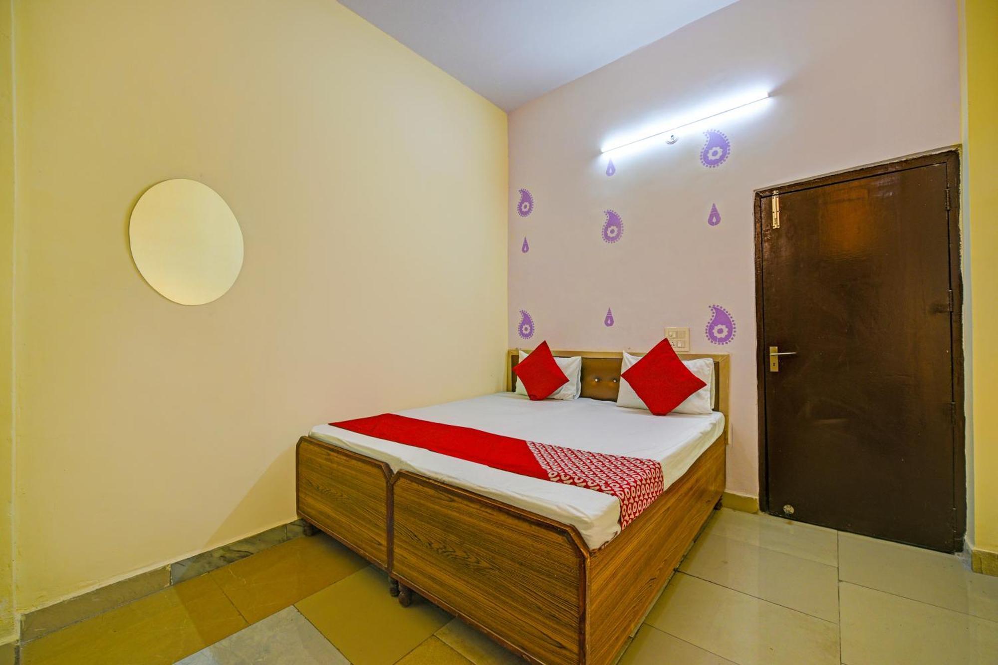 Hotel O Aj Star Hotel Faridabad Exterior photo